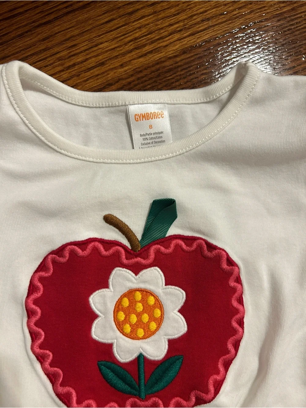 Gymboree White Tee with Red Apple & Daisy Applique